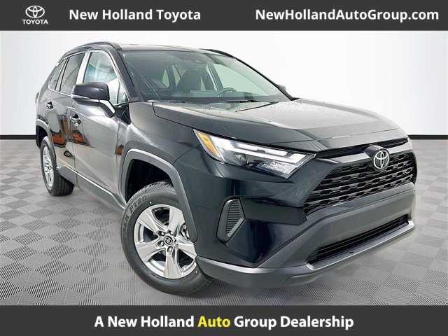 New 2025 Toyota RAV4 XLE image 1