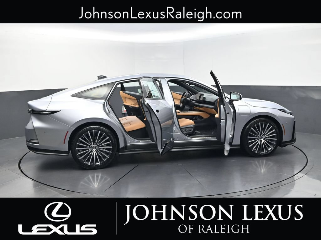 New 2026 Lexus ES 350e w/ Accessory Package (Z2) FWD image 33