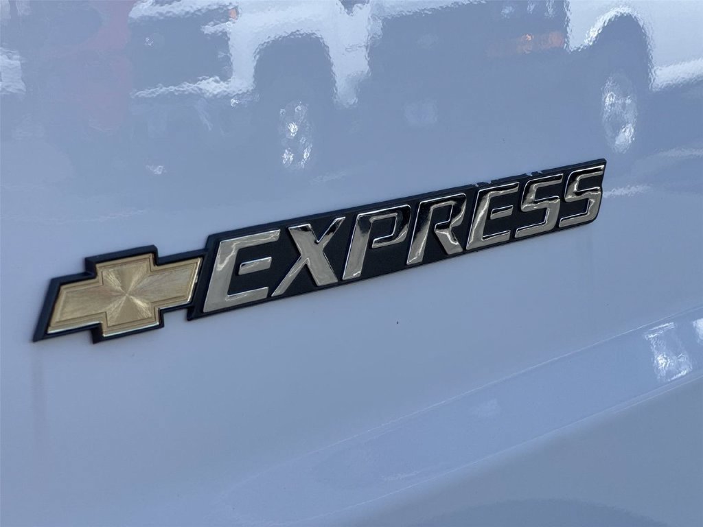 New 2026 Chevrolet Express 2500 LS RWD image 25
