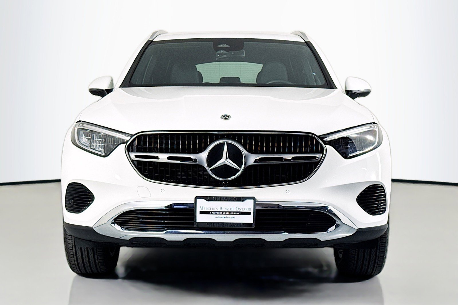 Certified 2026 Mercedes-Benz GLC 300 image 2