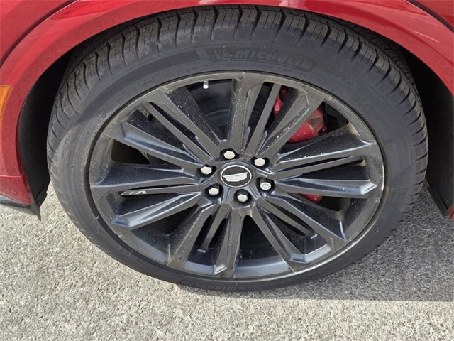 New 2026 Cadillac Lyriq V image 9