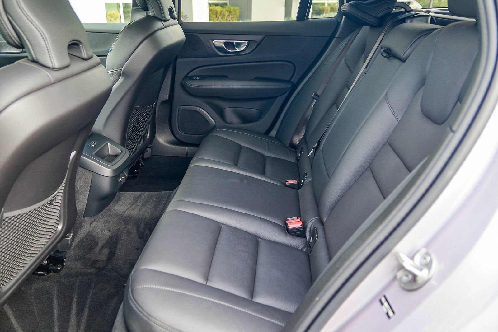 Certified 2026 Volvo V60 B5 Cross Country Plus w/ Climate Package image 19