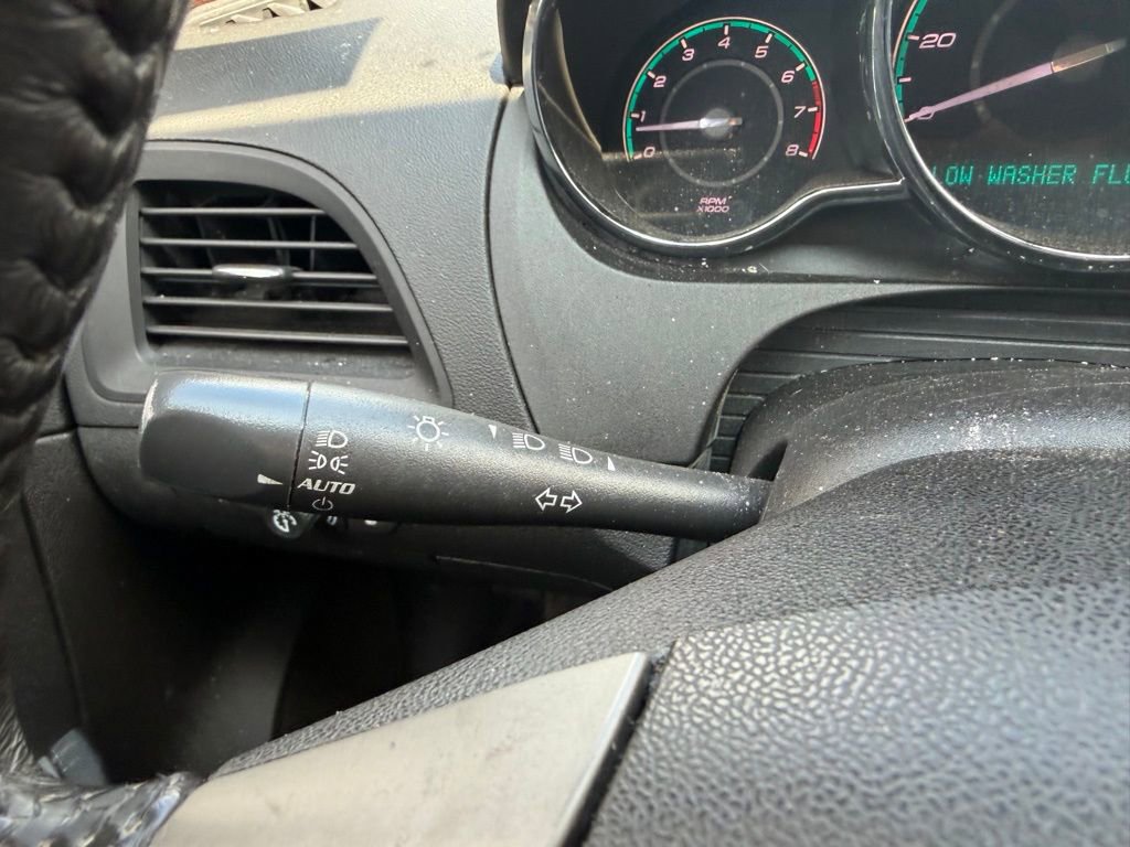 Used 2012 Chevrolet Malibu LTZ FWD image 12
