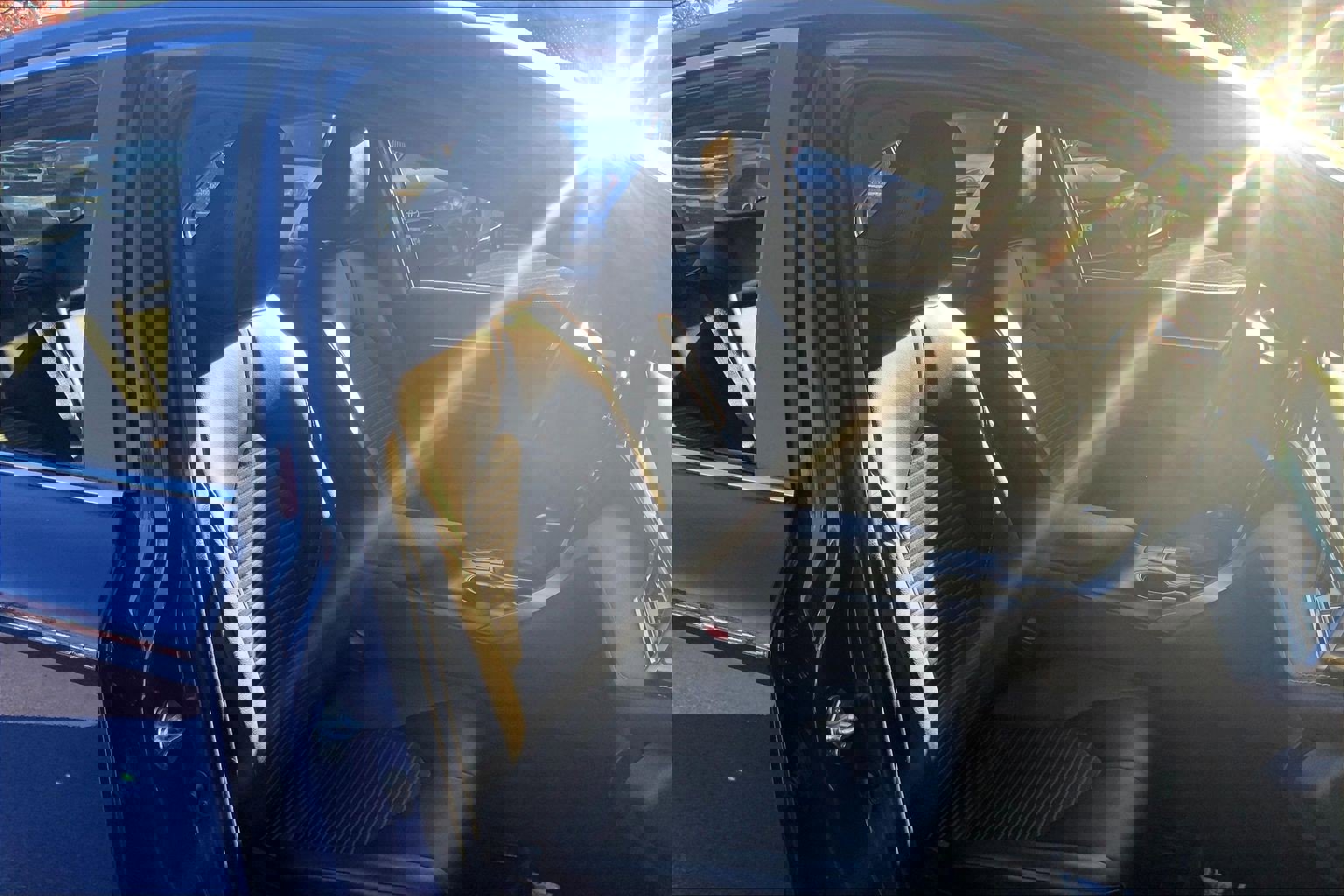 Used 2023 Toyota Camry SE image 9