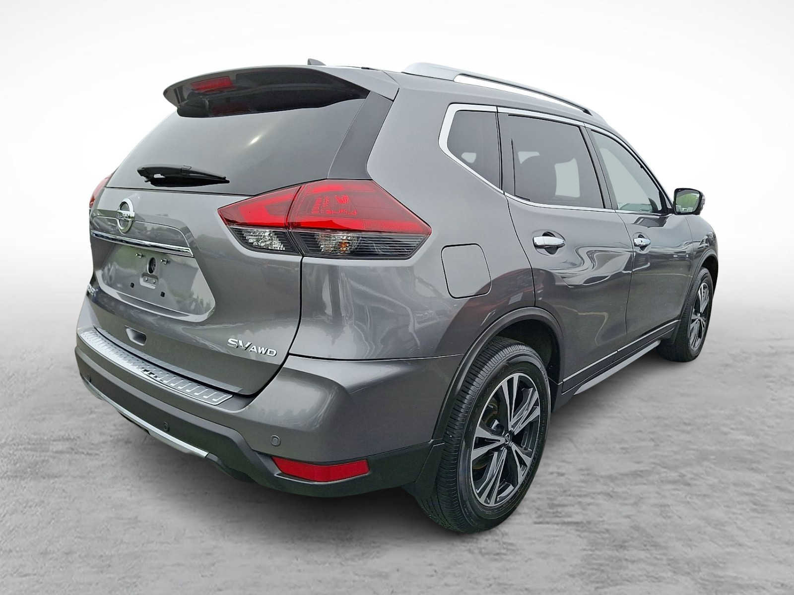 Used 2020 Nissan Rogue SV w/ Premium Package AWD/4WD image 4