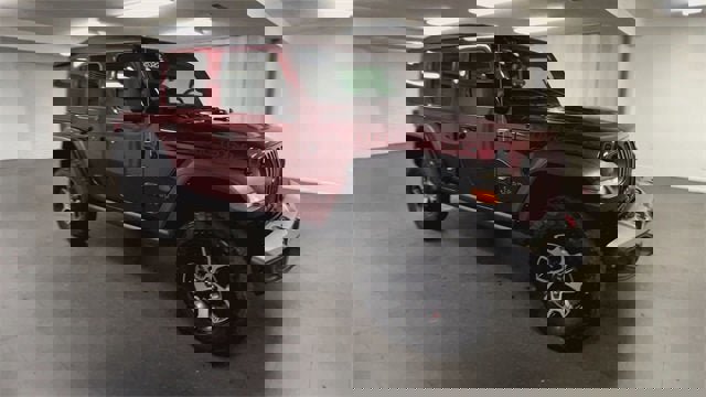 Used 2022 Jeep Wrangler Unlimited Rubicon w/ Cold Weather Group image 2