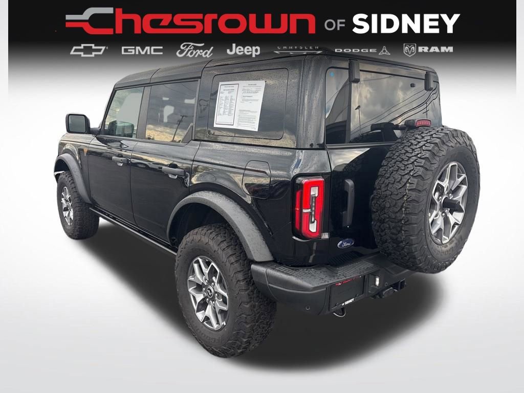 Used 2025 Ford Bronco Badlands AWD/4WD image 3