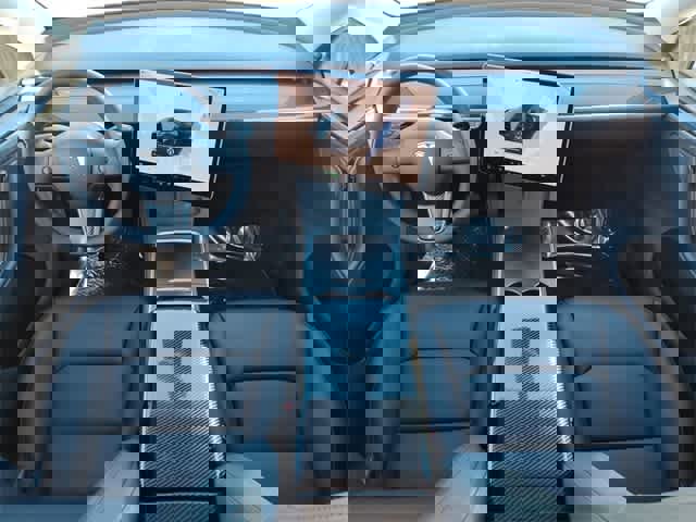 Used 2023 Tesla Model Y Long Range image 13