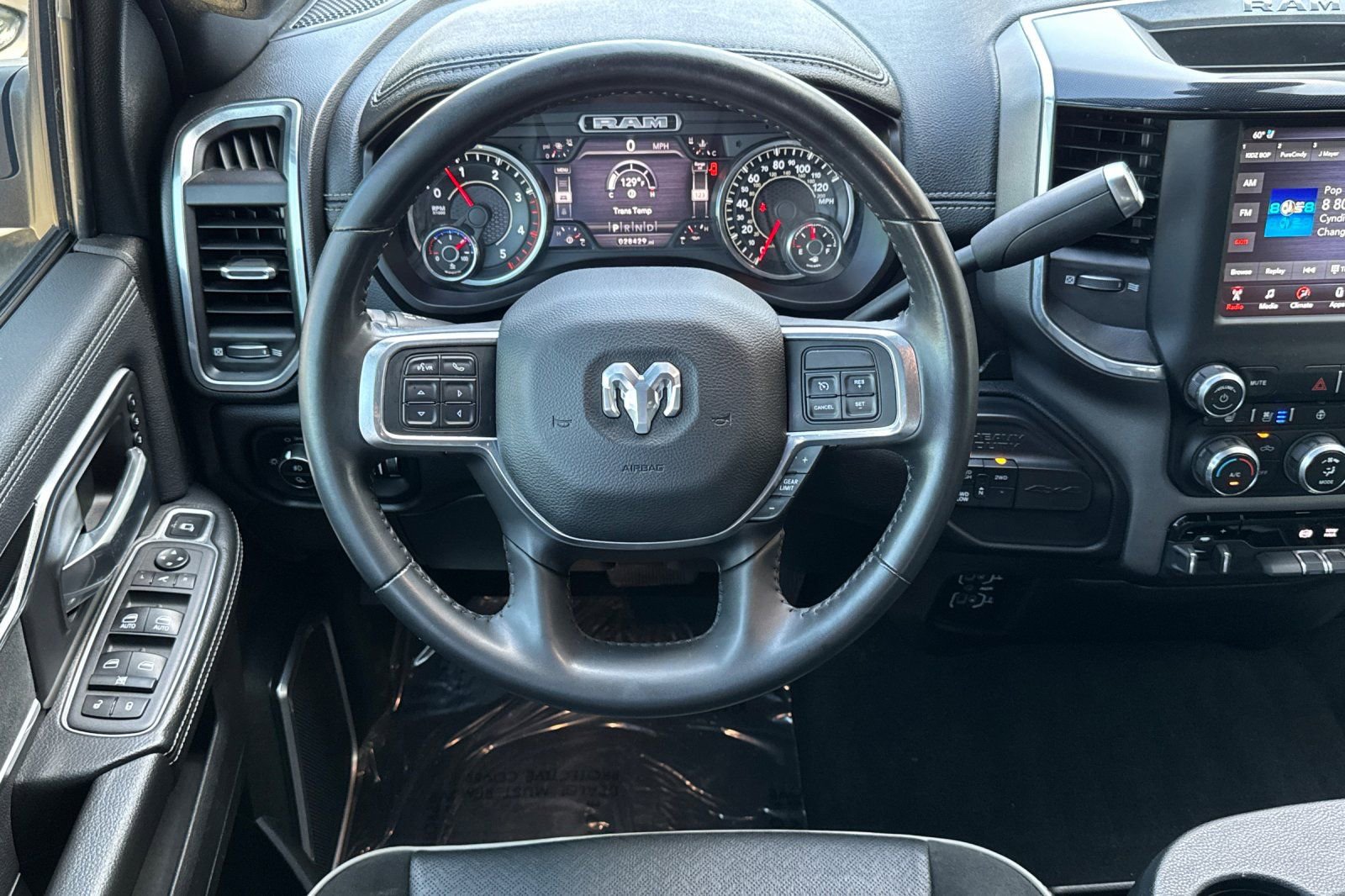 Used 2021 RAM 2500 Laramie w/ Night Edition image 15