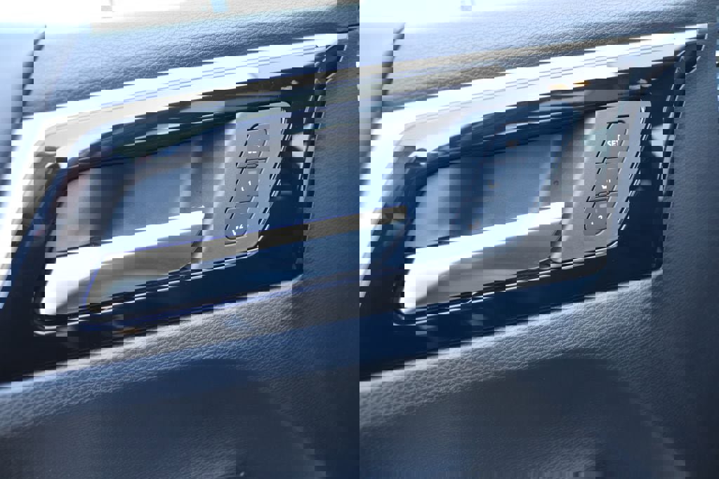 New 2026 Mitsubishi Outlander SEL image 20