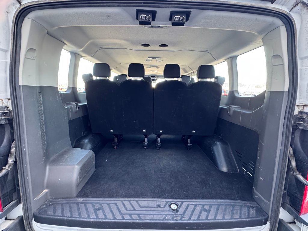 Used 2022 Ford Transit 350 XLT image 26