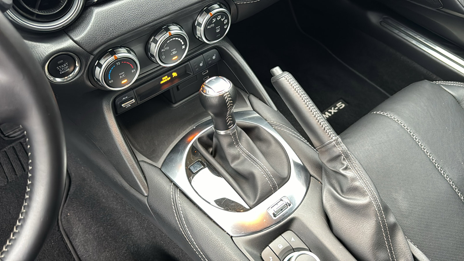 Certified 2025 MAZDA MX-5 Miata RF Grand Touring RWD image 28