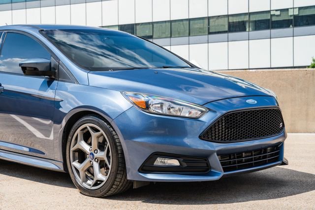 Used 2018 Ford Focus ST image 58