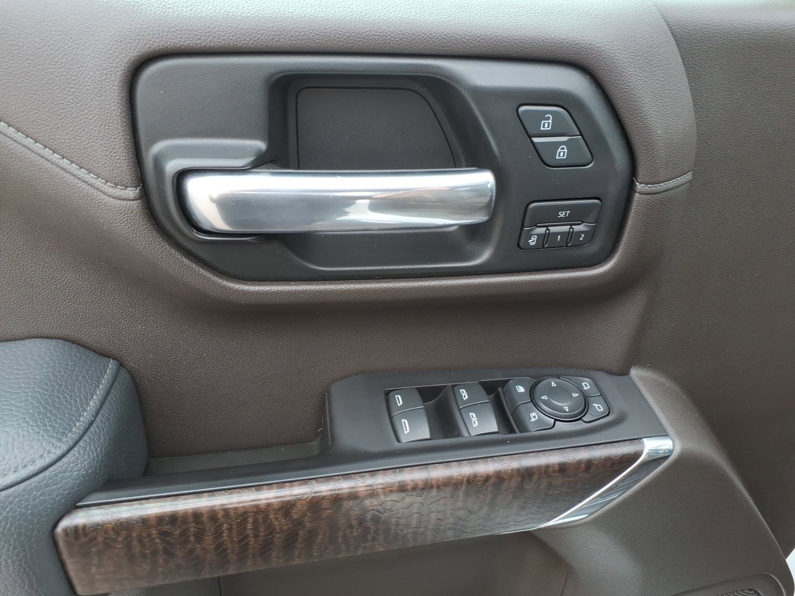 Used 2019 GMC Sierra 1500 Denali w/ Technology Package image 12