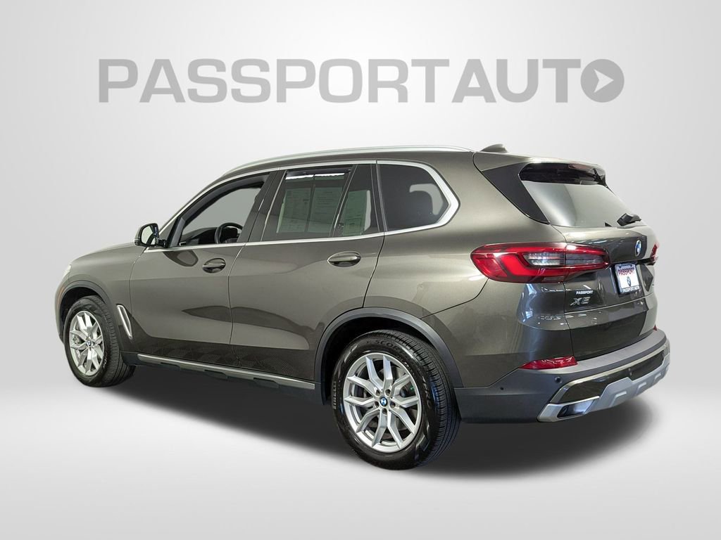 Certified 2023 BMW X5 xDrive40i w/ Executive Package image 3