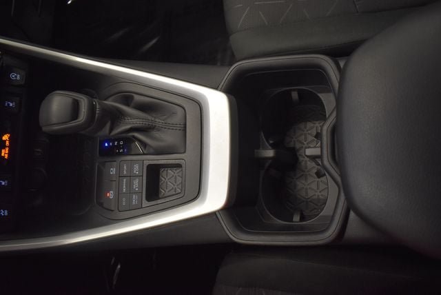 Used 2025 Toyota RAV4 XLE w/ Weather Package AWD/4WD image 28