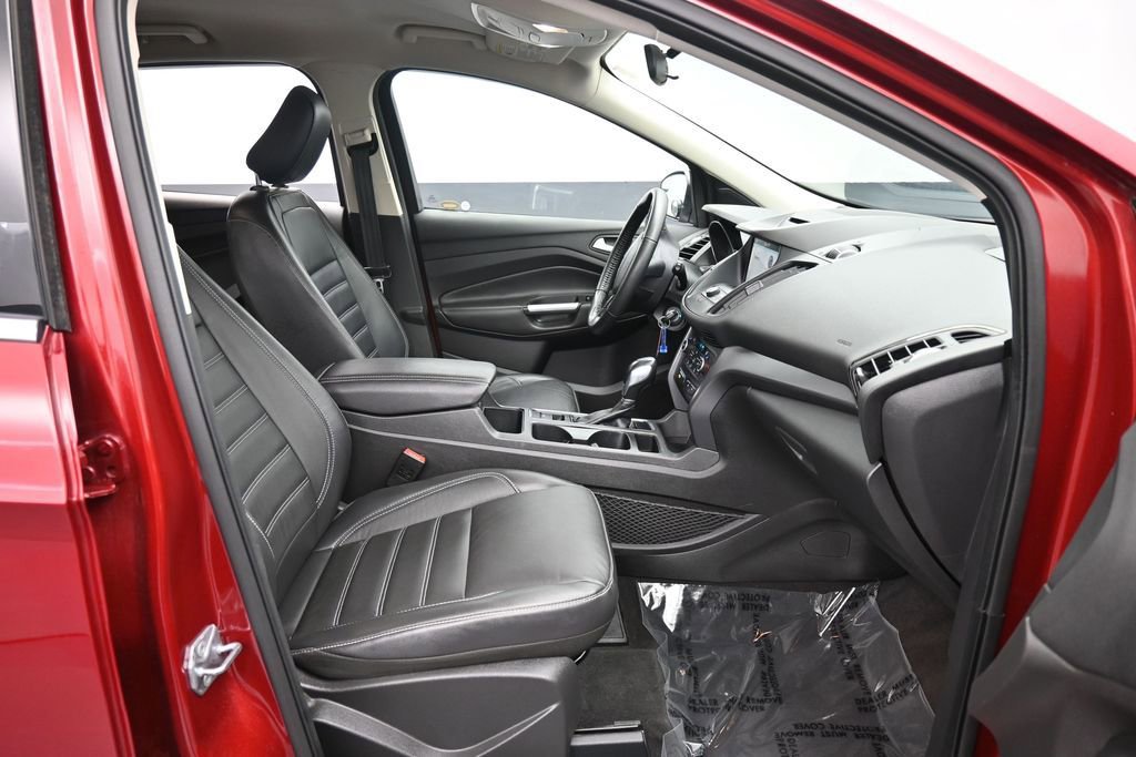 Used 2018 Ford Escape SEL FWD image 35