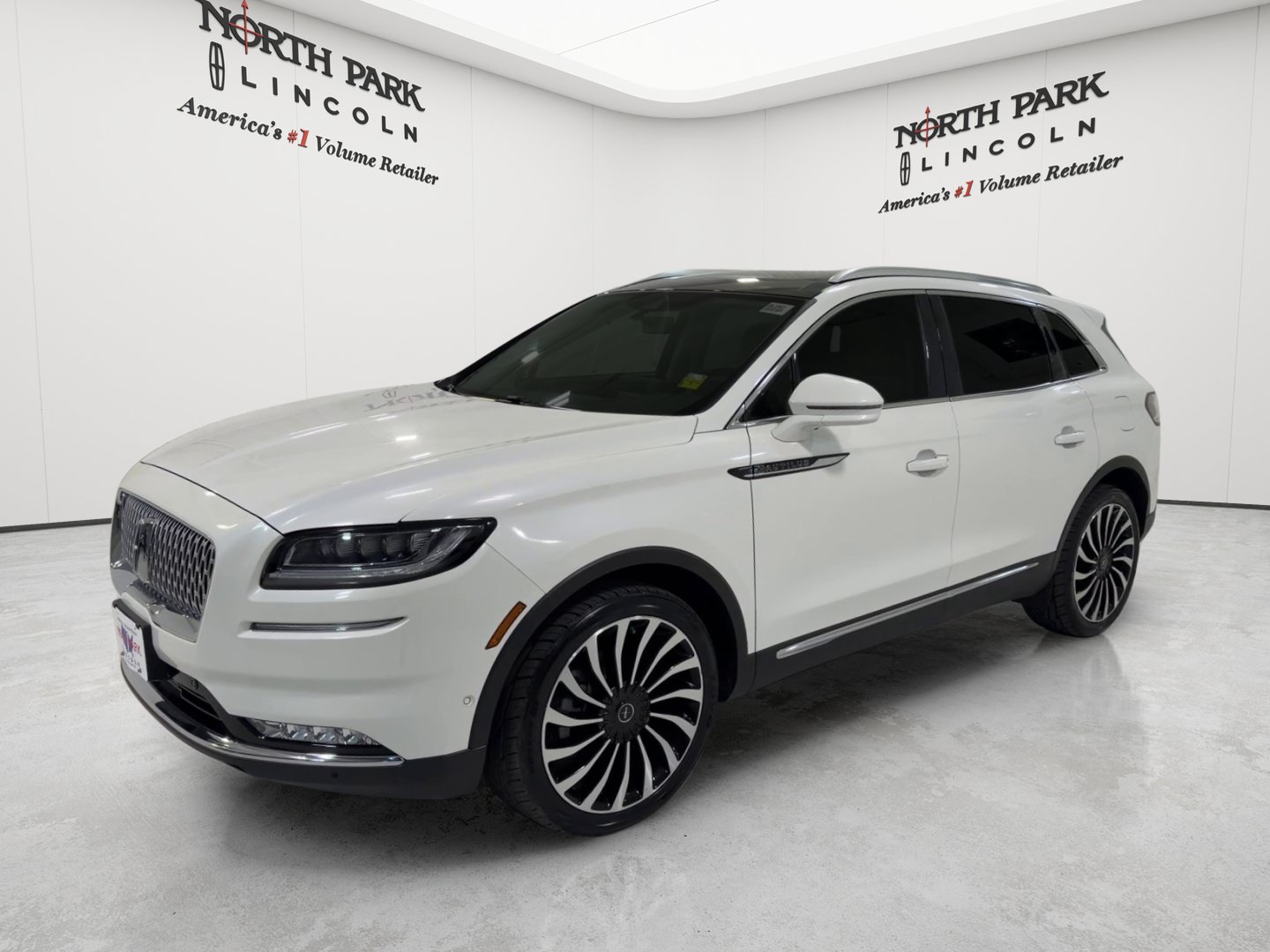 Used 2022 Lincoln Nautilus Black Label w/ Cargo Utility Package