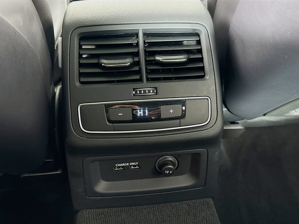 Used 2023 Audi S4 Premium Plus w/ Premium Plus Package AWD/4WD image 22