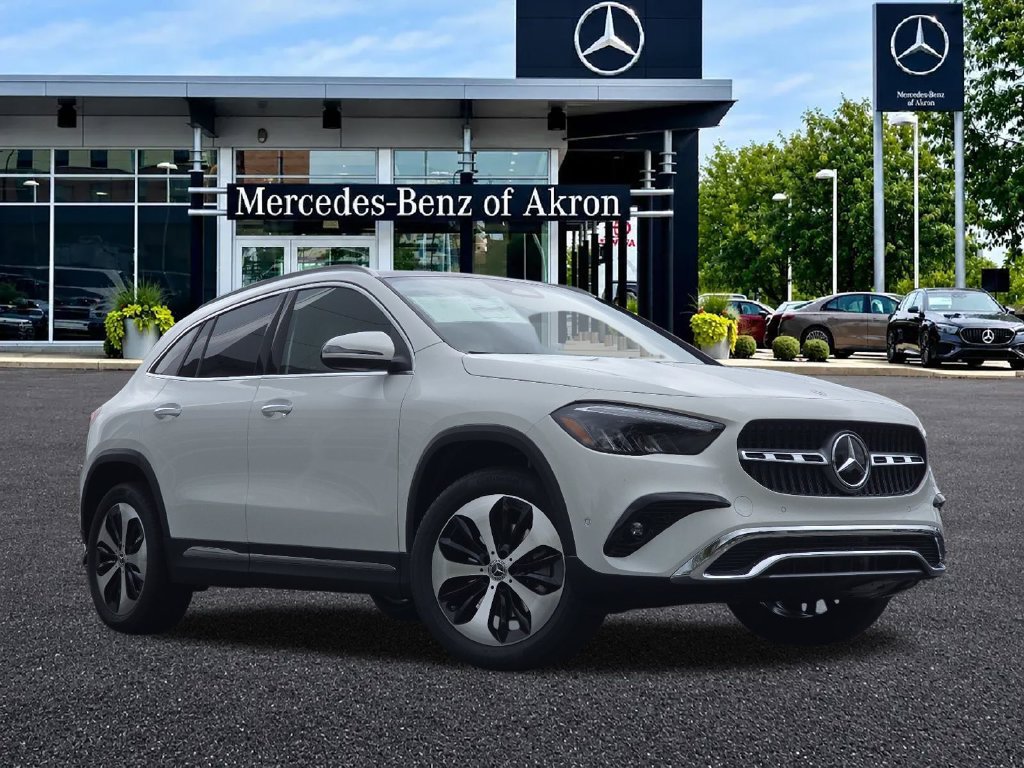 New 2026 Mercedes-Benz GLA 250 4MATIC image 2