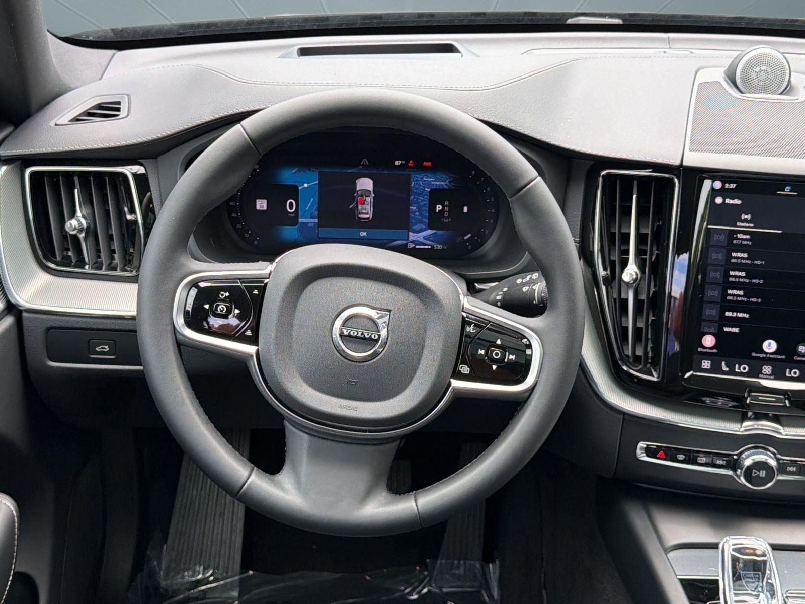 Certified 2024 Volvo XC60 B5 Ultimate AWD/4WD image 16