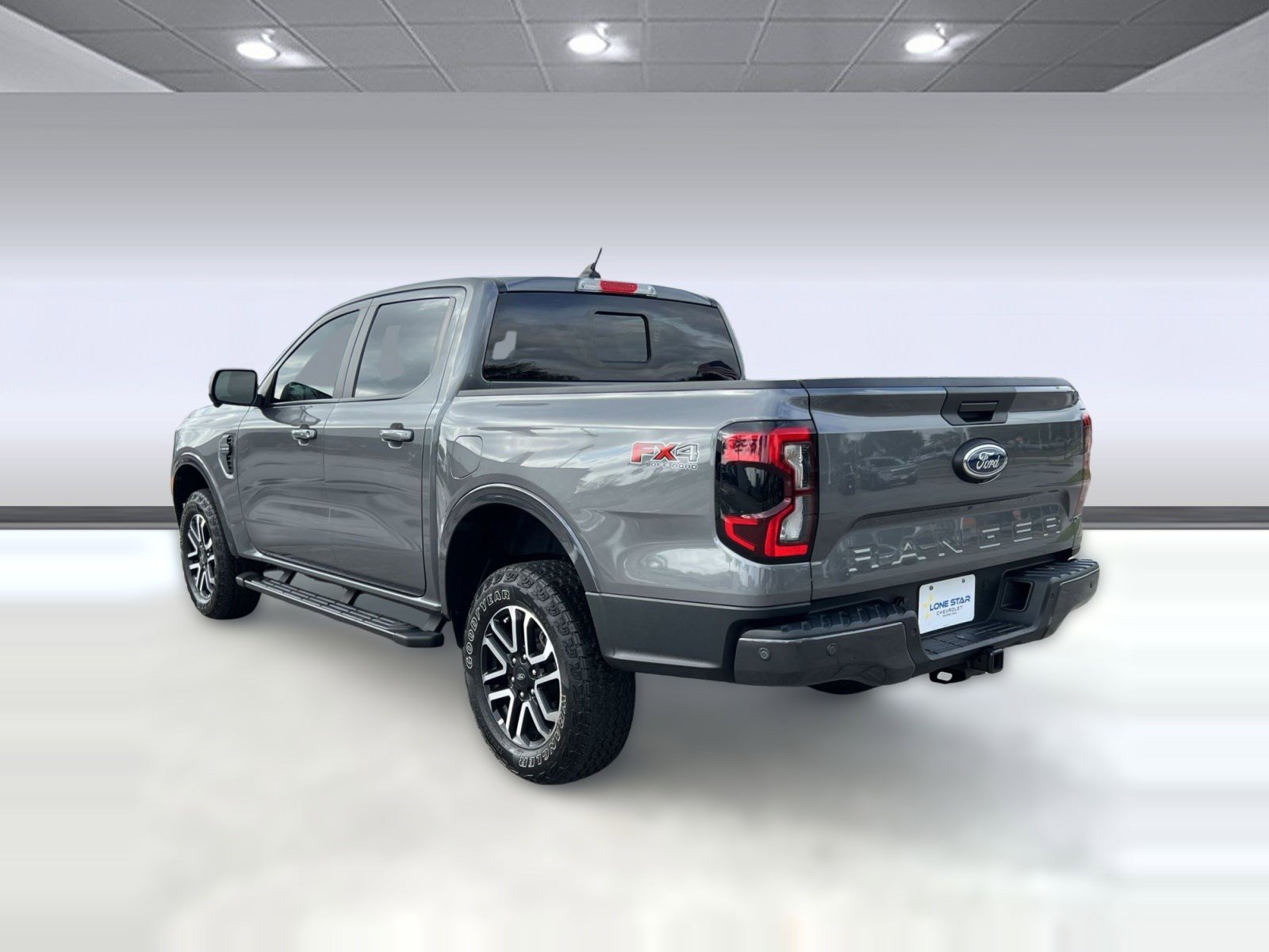 Used 2024 Ford Ranger Lariat w/ FX4 Off-Road Package image 3