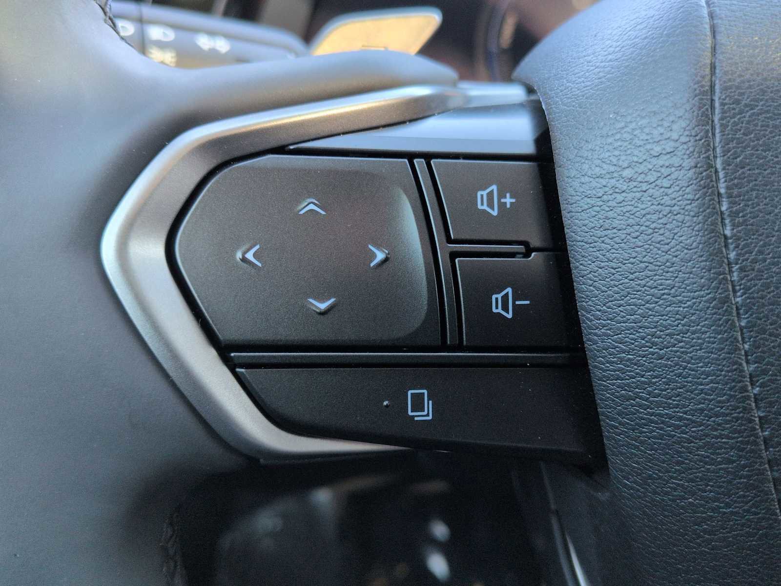 Used 2024 Lexus RZ 450e Premium image 26