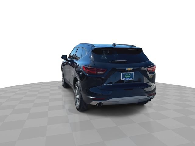 Used 2024 Chevrolet Blazer LT w/ Convenience Package FWD image 7