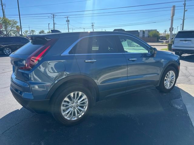 Certified 2024 Cadillac XT4 Luxury FWD image 5