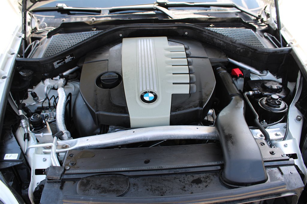 Used 2013 BMW X5 xDrive35d image 37