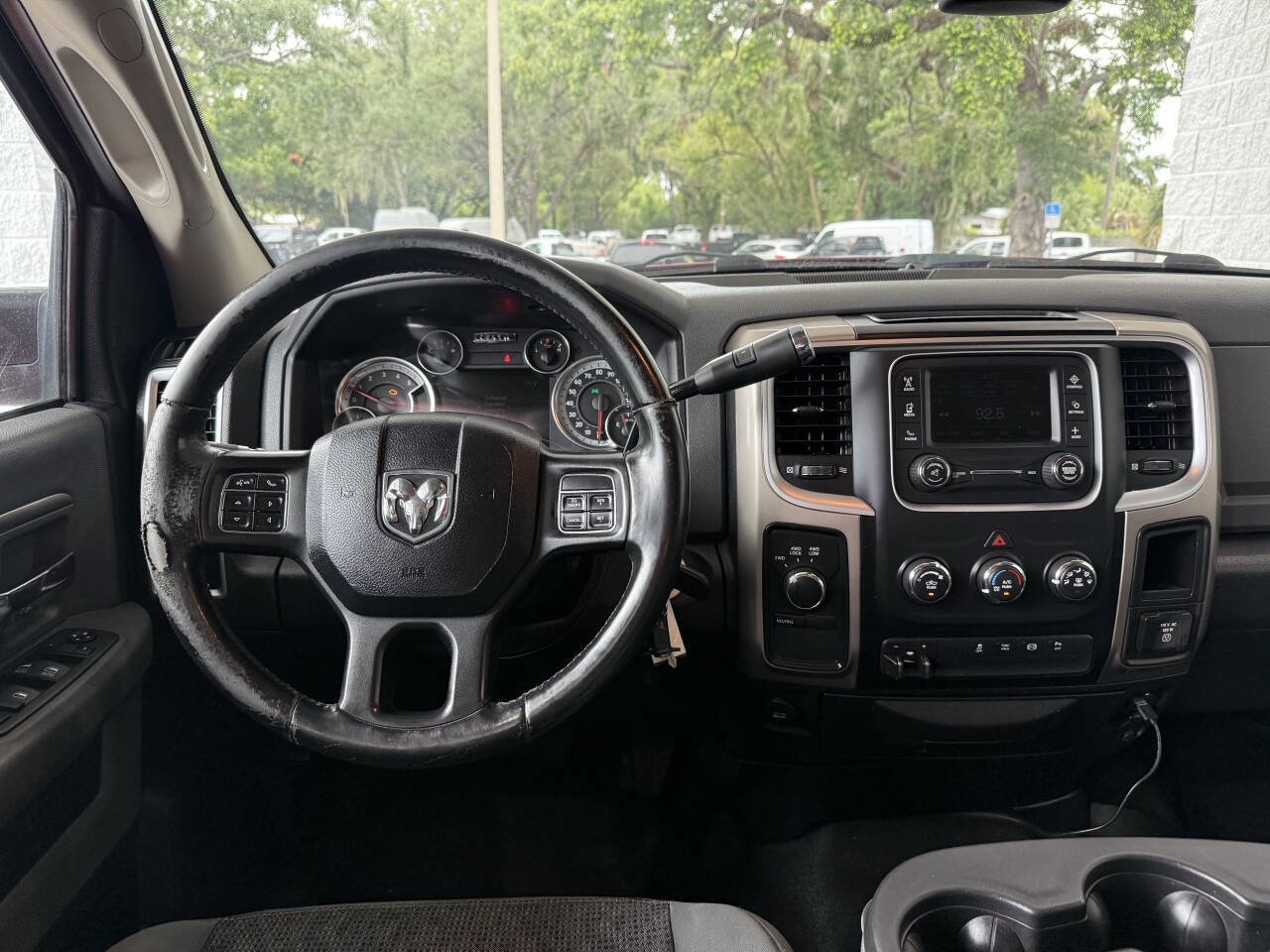 Used 2013 RAM 3500 SLT w/ Luxury Group image 10