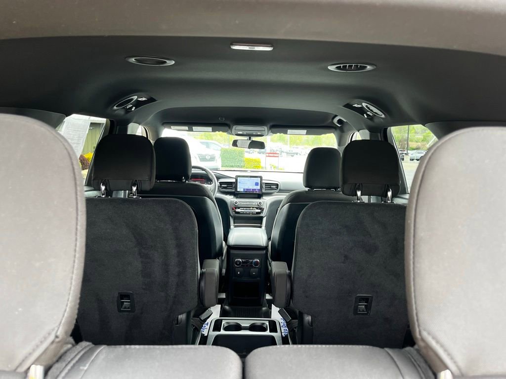 Used 2020 Ford Explorer XLT w/ Comfort Package AWD/4WD image 31