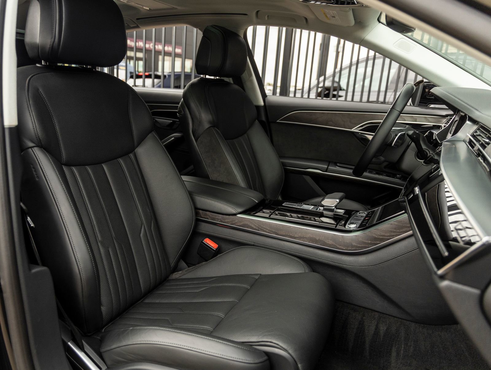 Used 2022 Audi A8 L 3.0T image 52