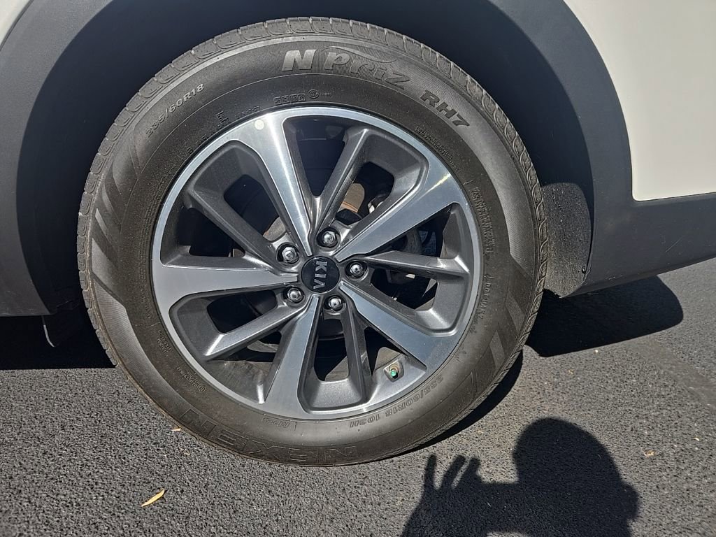 Used 2019 Kia Sorento EX image 8