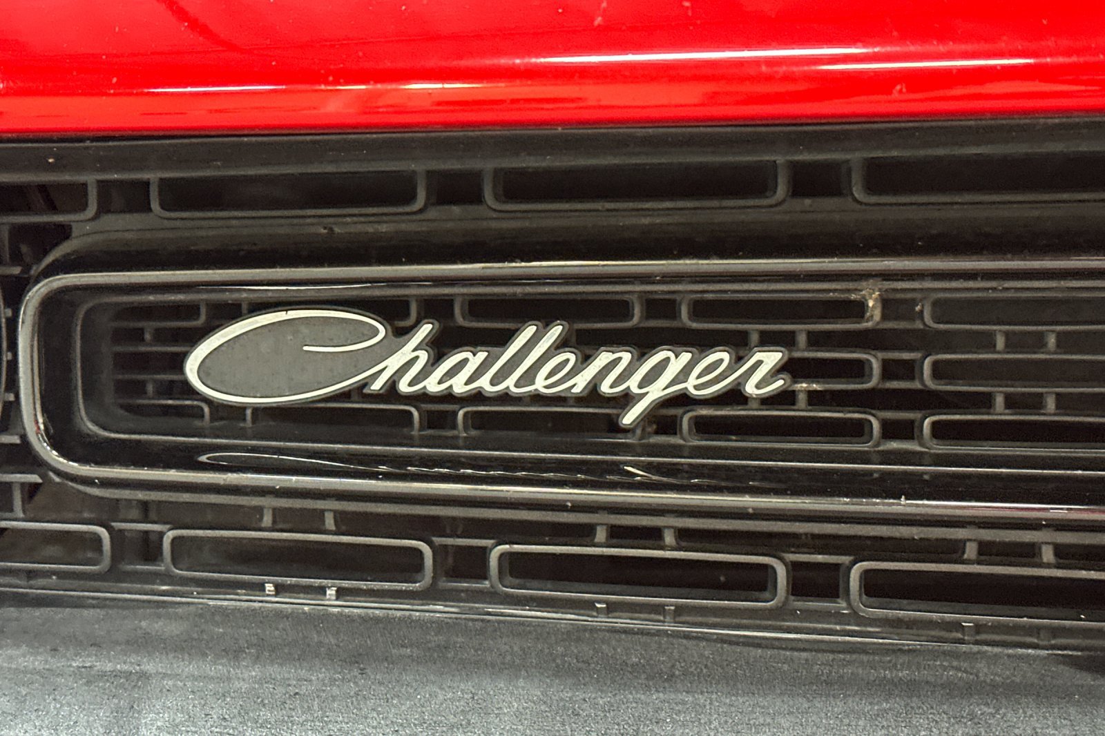 Used 2016 Dodge Challenger R/T Plus RWD image 47