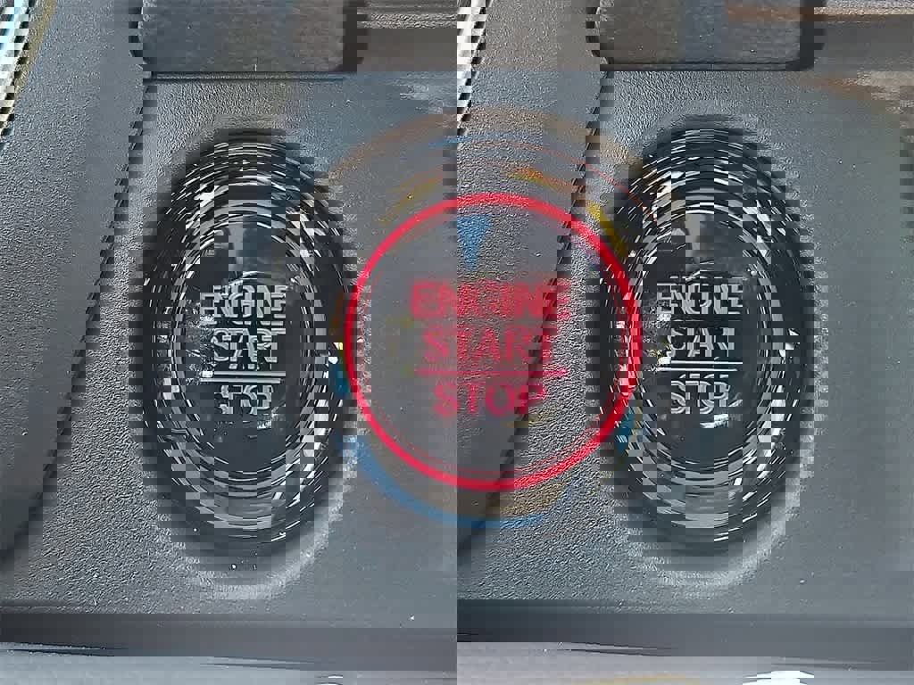 New 2025 Honda Pilot Touring image 17