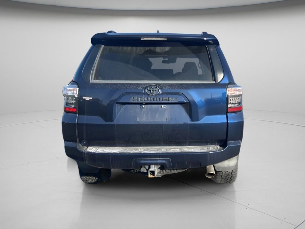 Used 2020 Toyota 4Runner SR5 Premium image 5