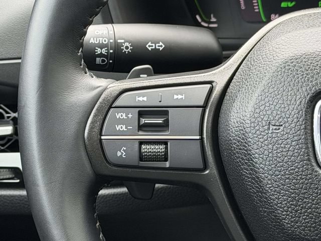 Certified 2025 Honda Accord Sport image 19