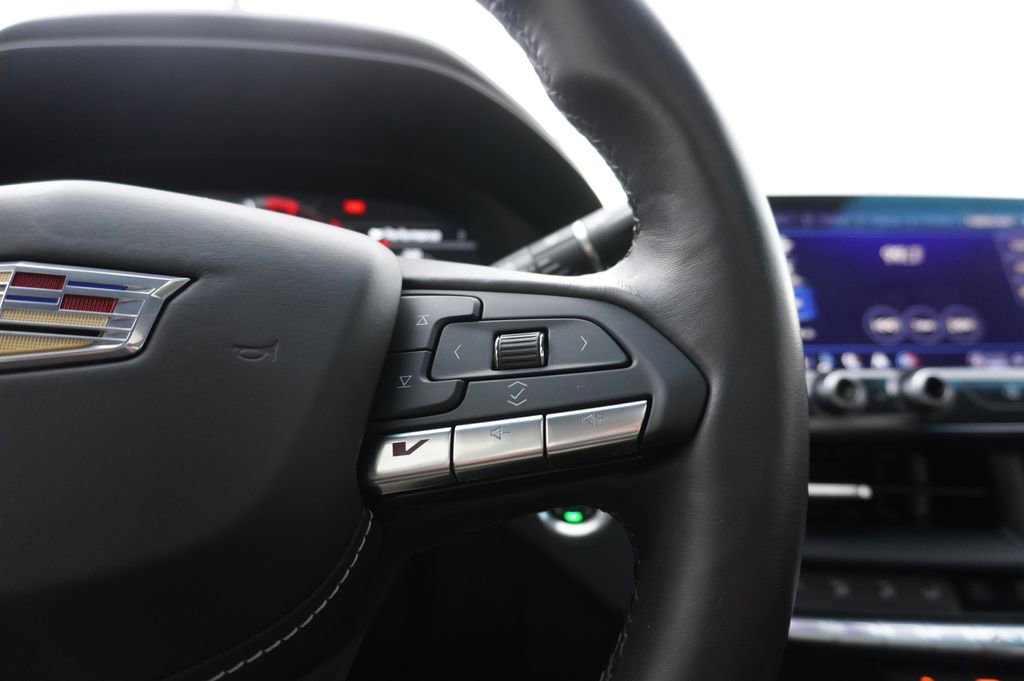 Used 2022 Cadillac CT4 V Blackwing w/ Carbon Fiber 1 Package RWD image 26