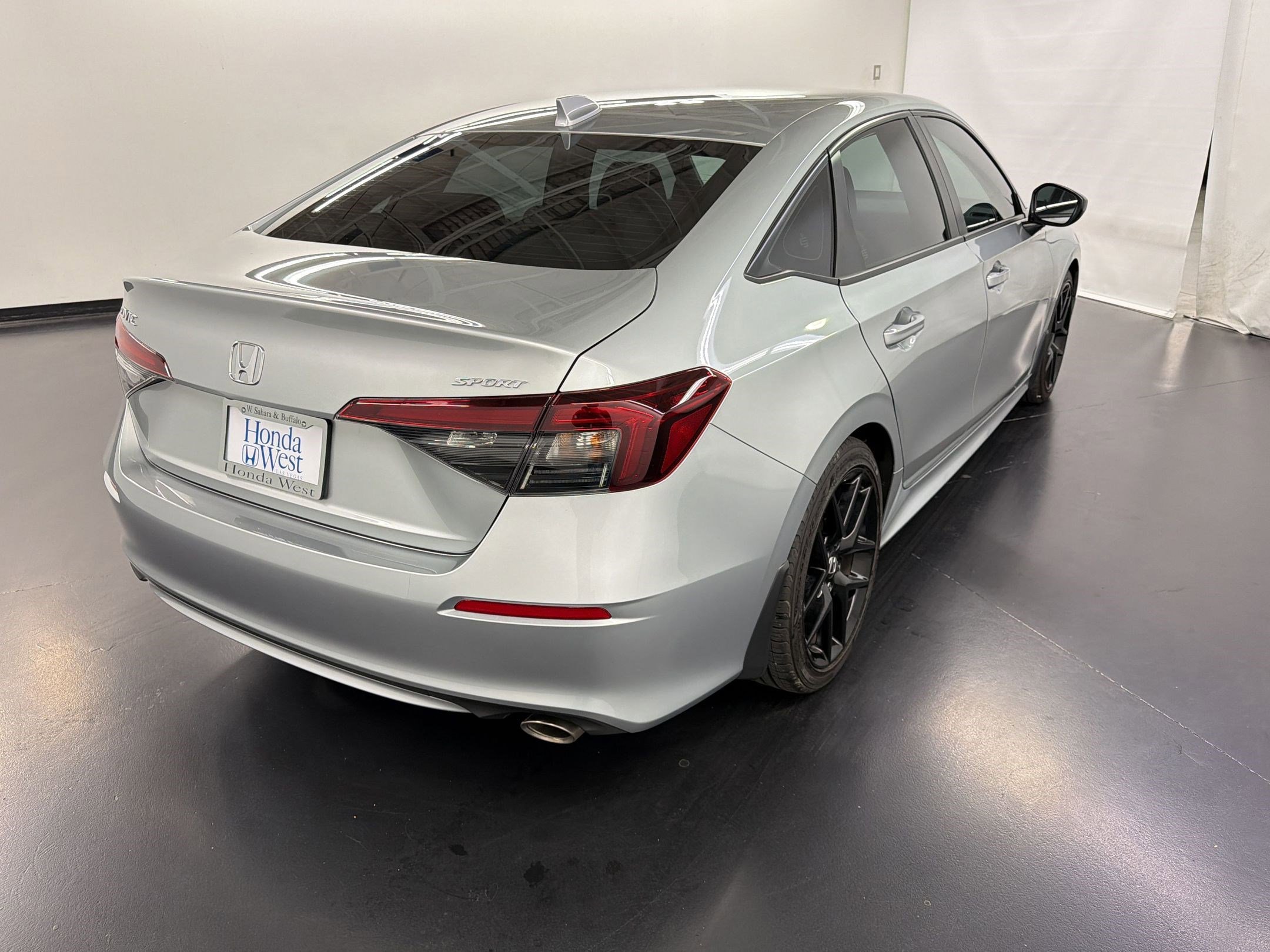 Certified 2025 Honda Civic Sport image 9