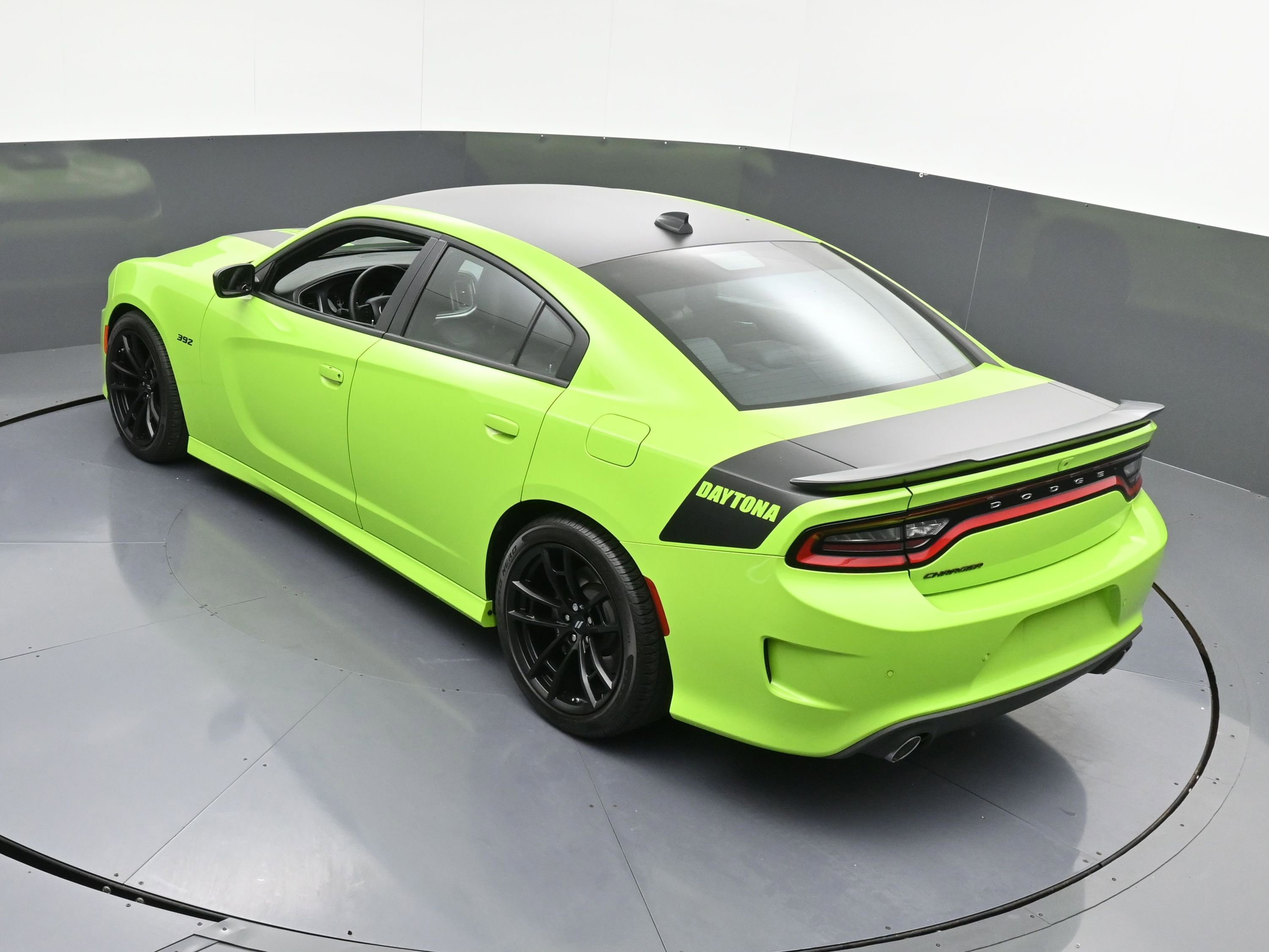 Used 2023 Dodge Charger Scat Pack w/ Daytona Edition Group image 35