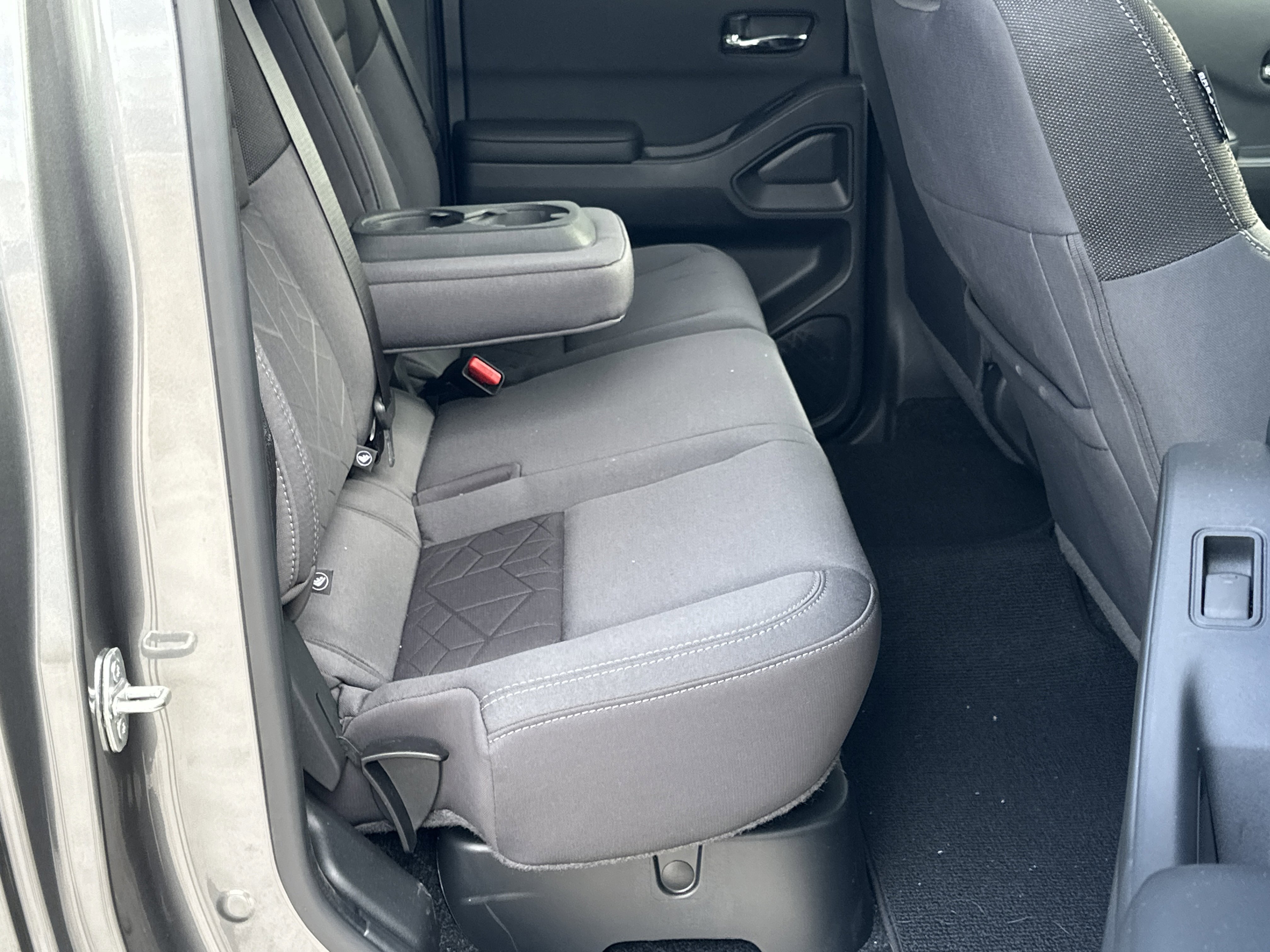 Used 2026 Nissan Frontier SV w/ SV Convenience Package image 15