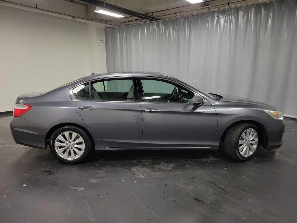Used 2013 Honda Accord Touring image 9