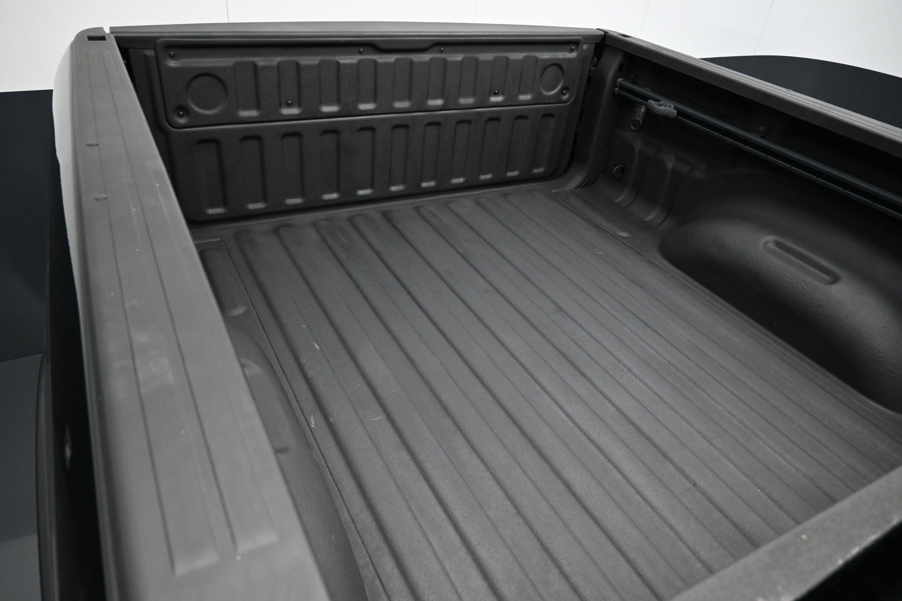 Used 2019 RAM 1500 Rebel w/ Rebel Level 2 Equipment Group AWD/4WD image 45