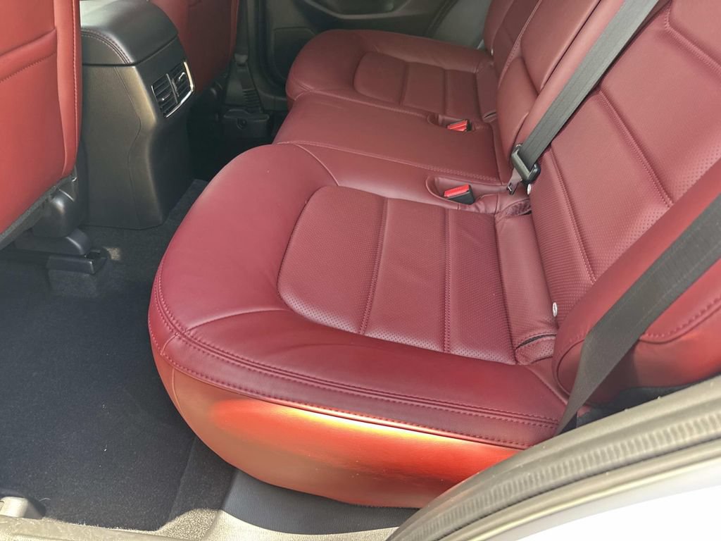Certified 2025 MAZDA CX-5 Carbon Edition AWD/4WD image 19