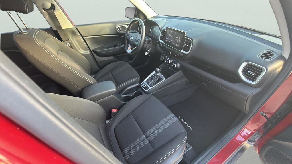 Used 2023 Hyundai Venue SEL w/ Cargo Package FWD image 24