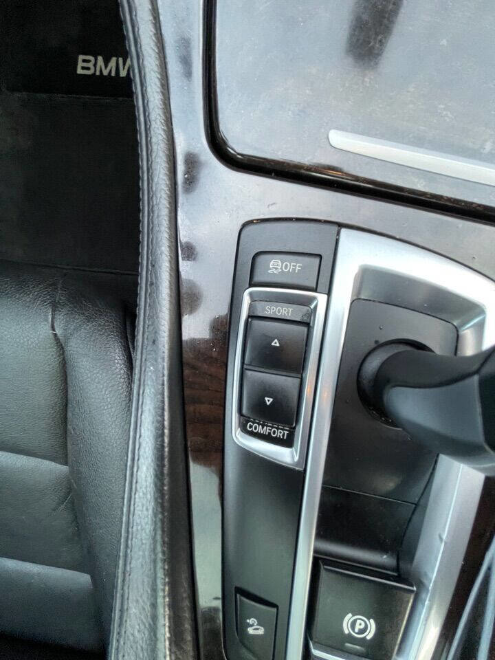 Used 2013 BMW 535i xDrive Sedan image 19