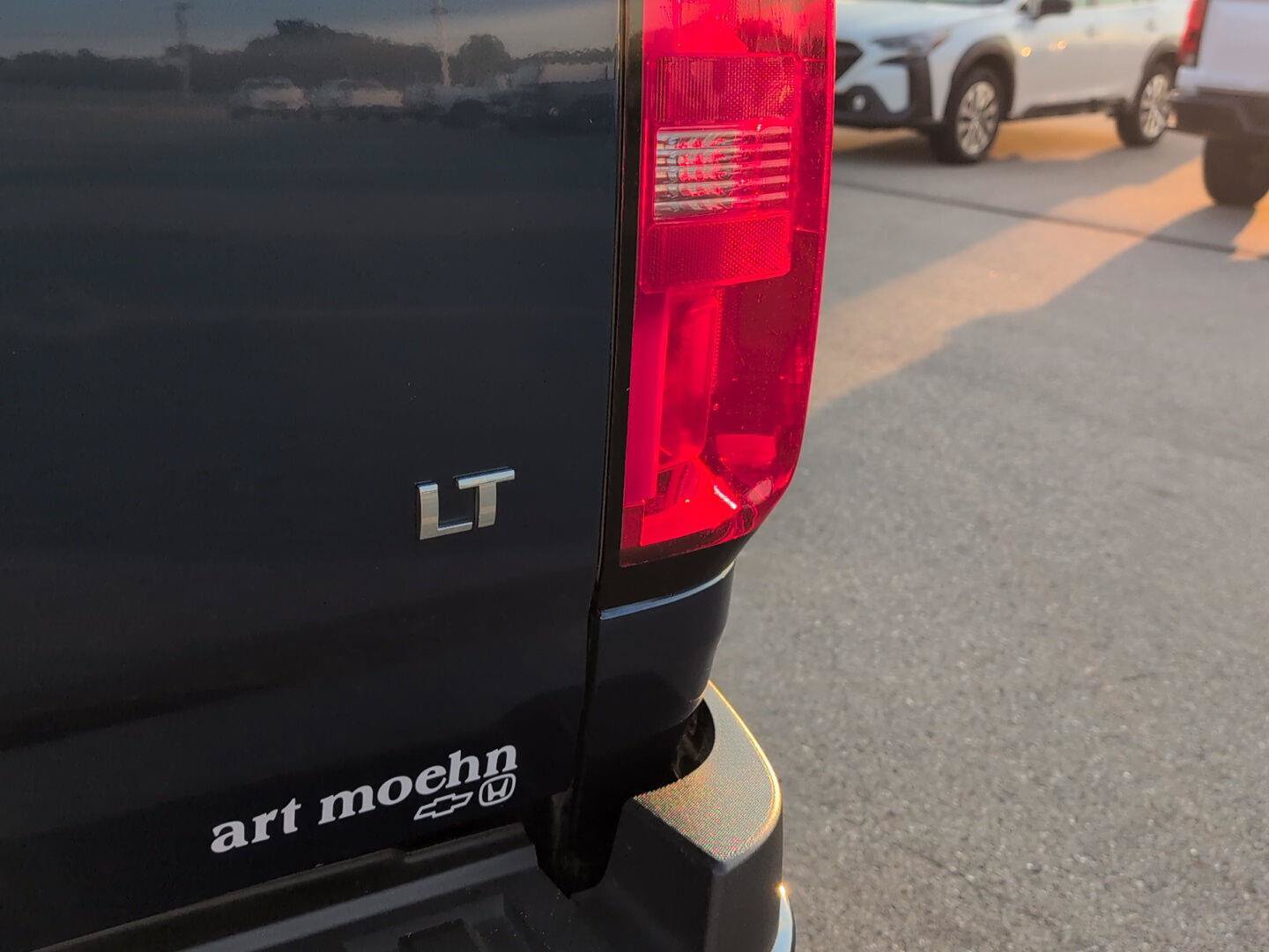 Used 2019 Chevrolet Colorado LT w/ LT Convenience Package AWD/4WD image 6