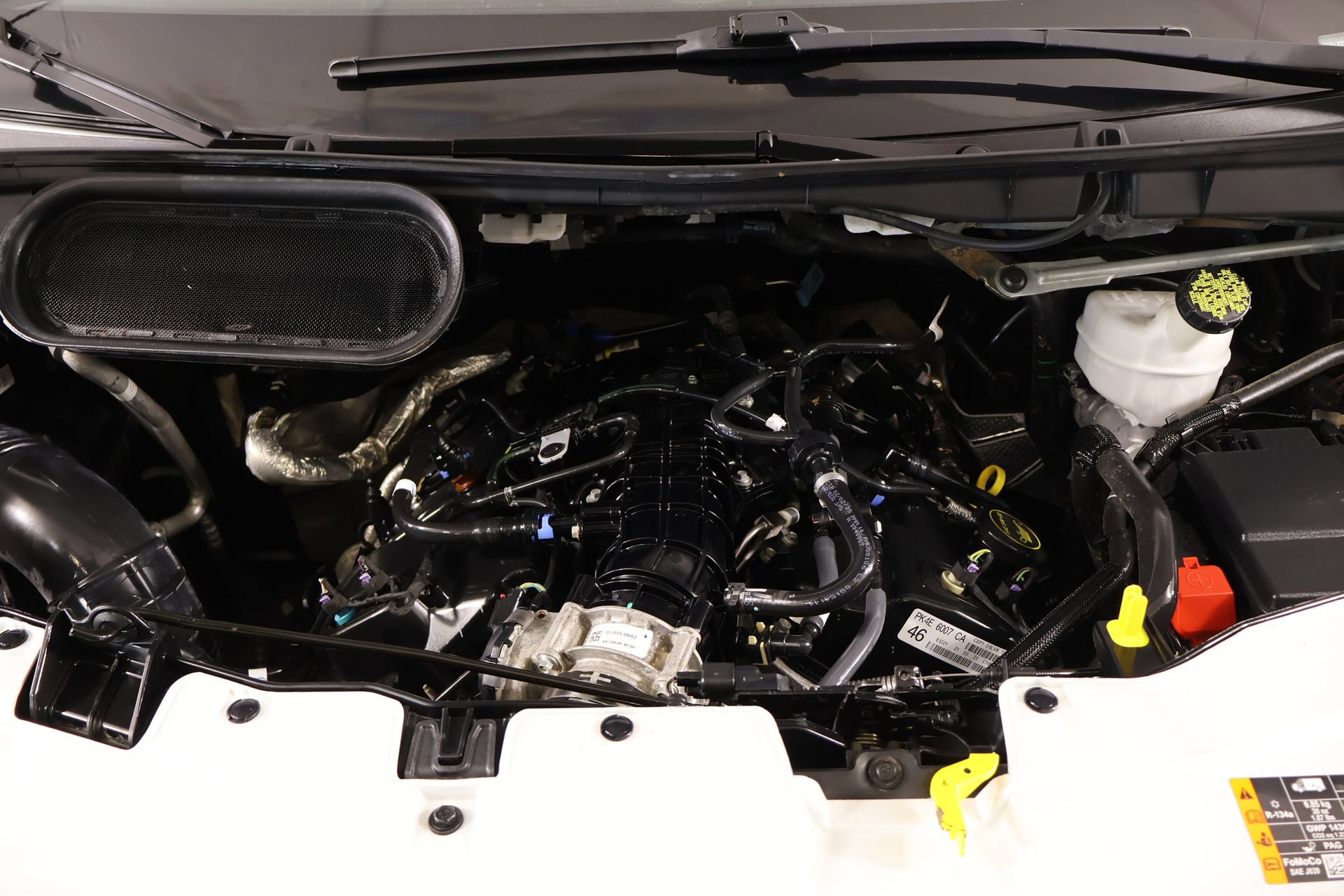 Used 2023 Ford Transit 350 XLT image 19