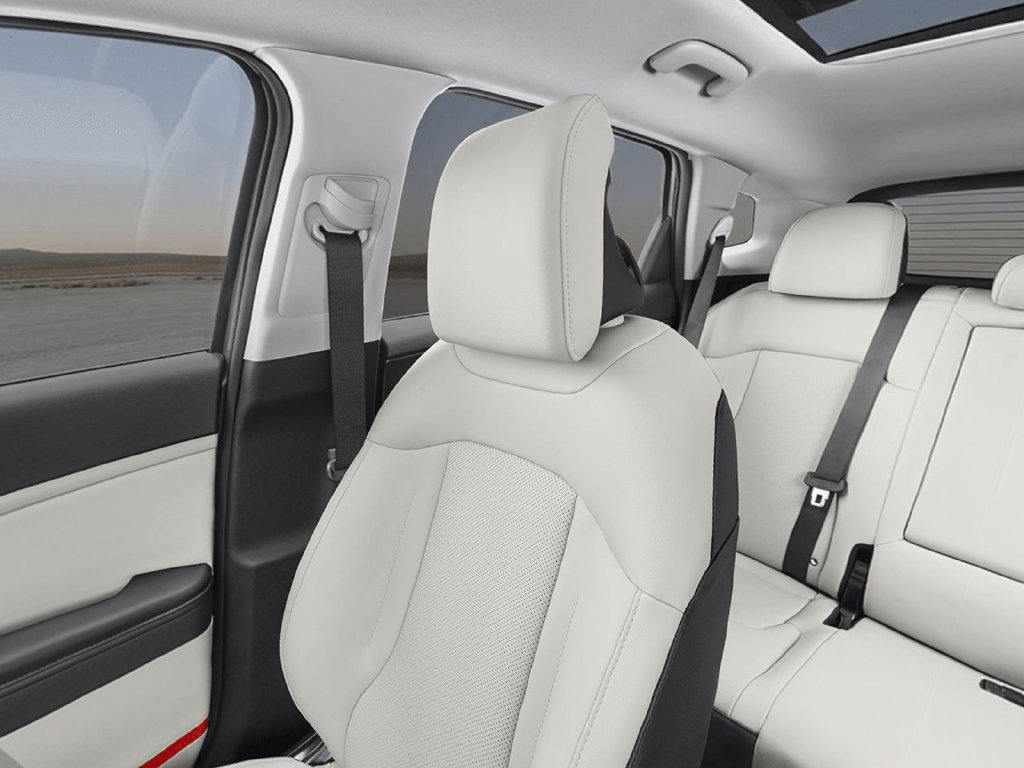 New 2027 Kia Sportage EX FWD image 16